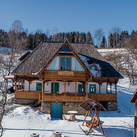 La Bujda Lu Mosu Villa บอร์ชา ภายนอก รูปภาพ